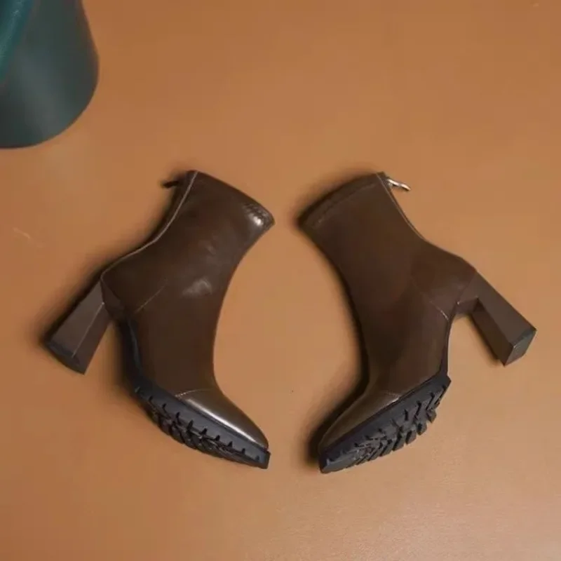 Pointed Toe French Tight Boots - Pump Heel Block reseña y precio